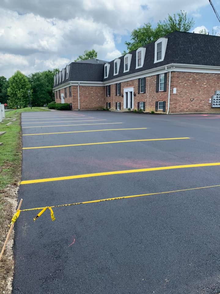 Before and After: A Louisville Apartment Parking Lot Gets the Upgrade It Deserved
